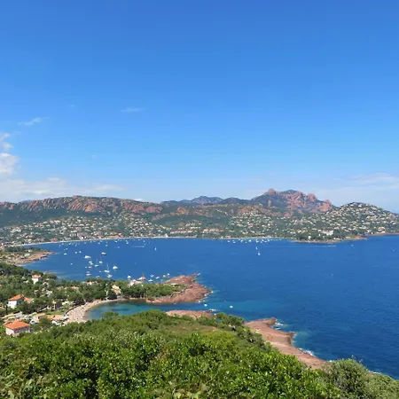 Cap Esterel Vacances - Studio Vue Golf J3 - 96la *